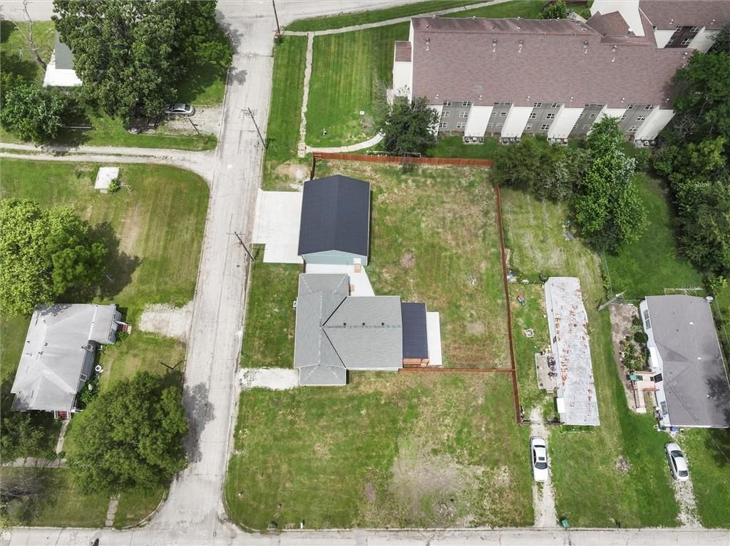 438 Lincoln Avenue — photo 27