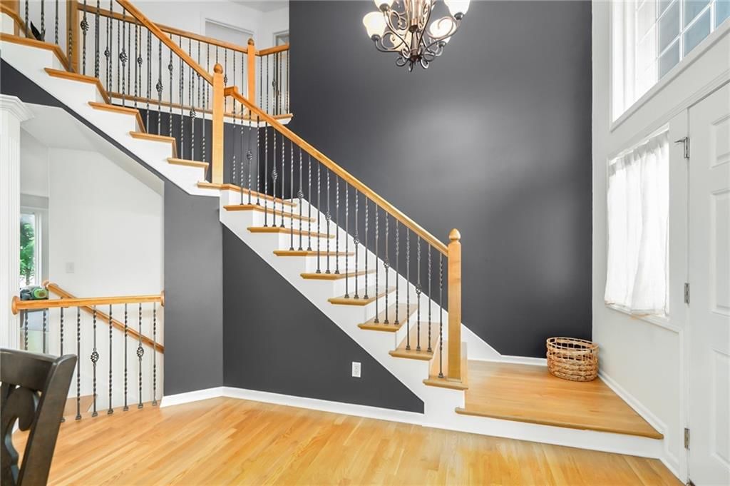 Photo 8 of 61 - 22833 W 44th Street