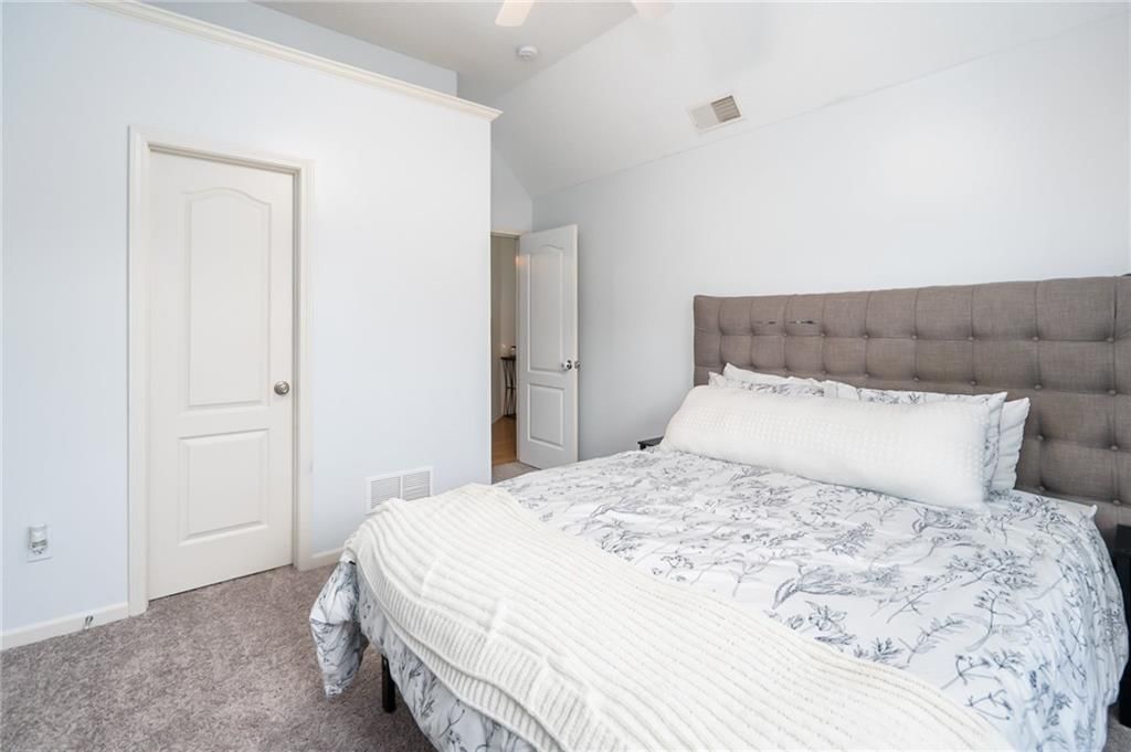 Photo 20 of 61 - 22833 W 44th Street