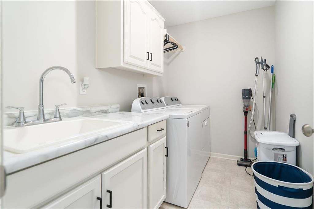 Photo 30 of 61 - 22833 W 44th Street