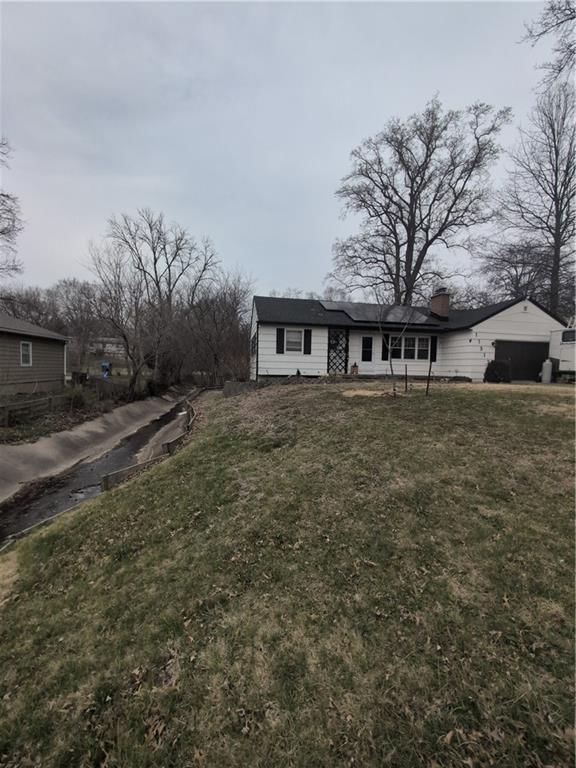 11312 E 48th Terrace — photo 35