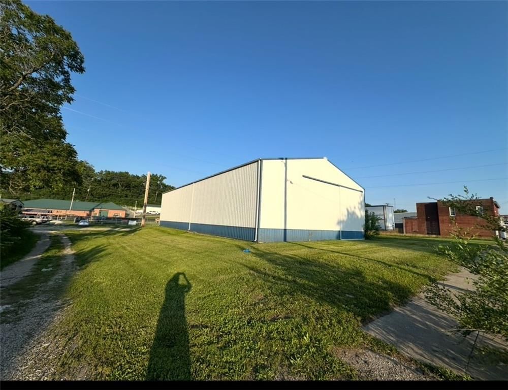 1013 N 3rd Street — photo 2