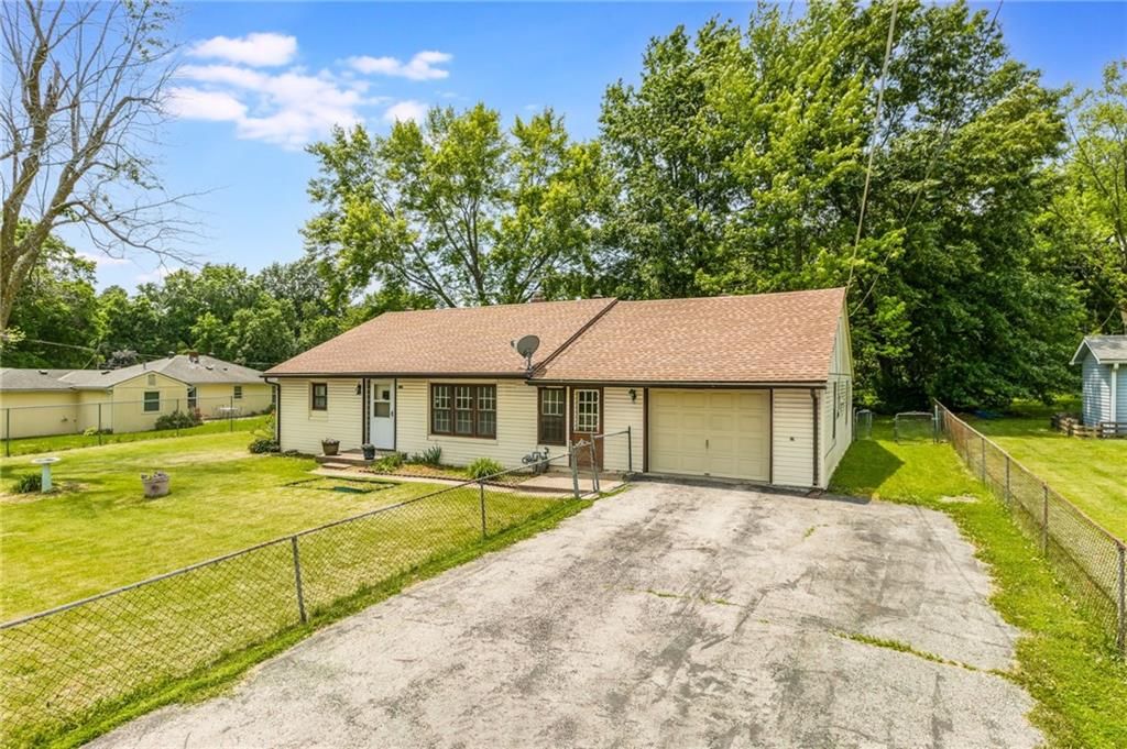 7306 N Holmes Avenue — photo 3