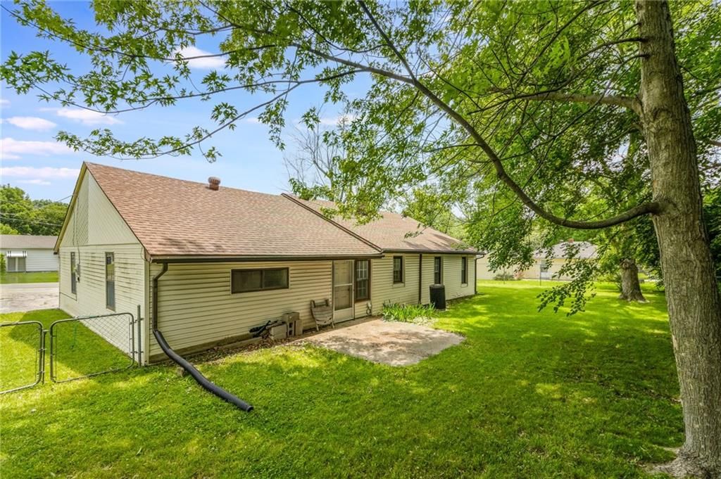 7306 N Holmes Avenue — photo 4
