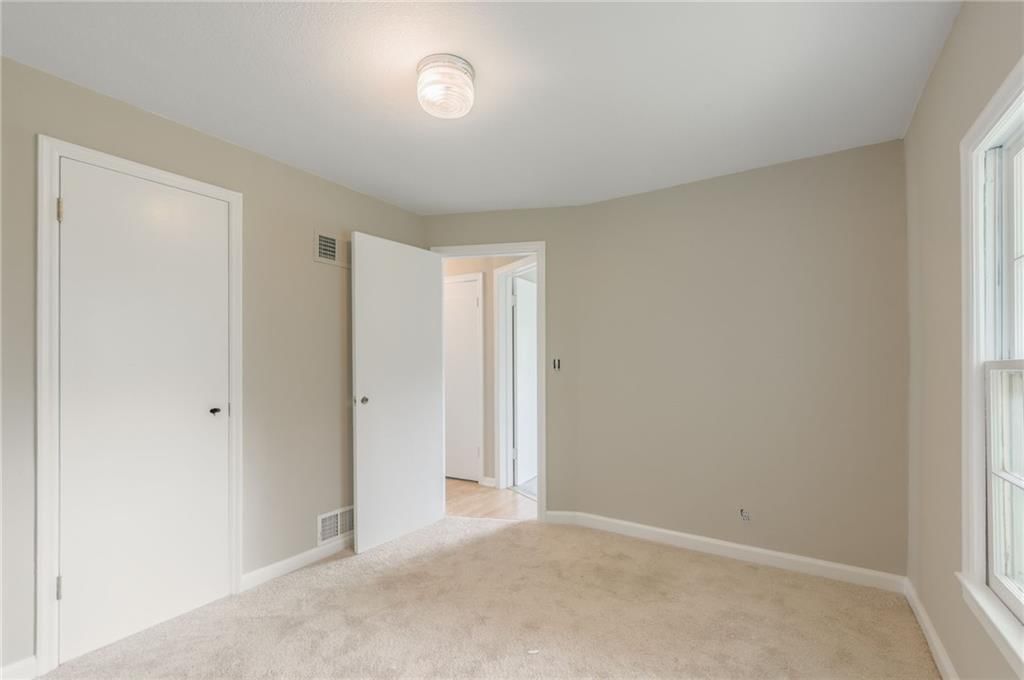 7306 N Holmes Avenue — photo 16