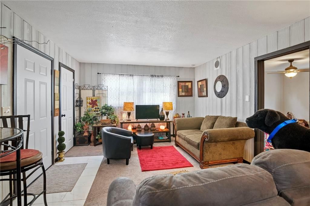Photo 42 of 63 - 923 4th Avenue