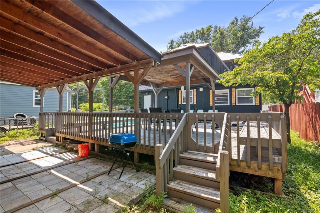 Photo 57 of 63 - 923 4th Avenue