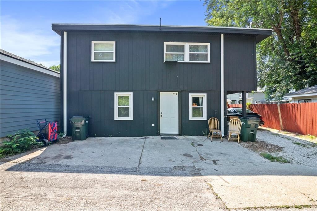 Photo 60 of 63 - 923 4th Avenue