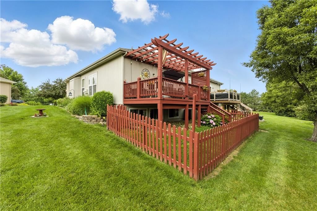 22802 W 72nd Terrace — photo 31