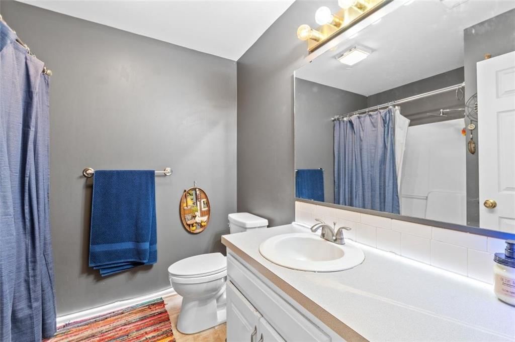 Photo 16 of 25 - 24137 W 57TH Terrace