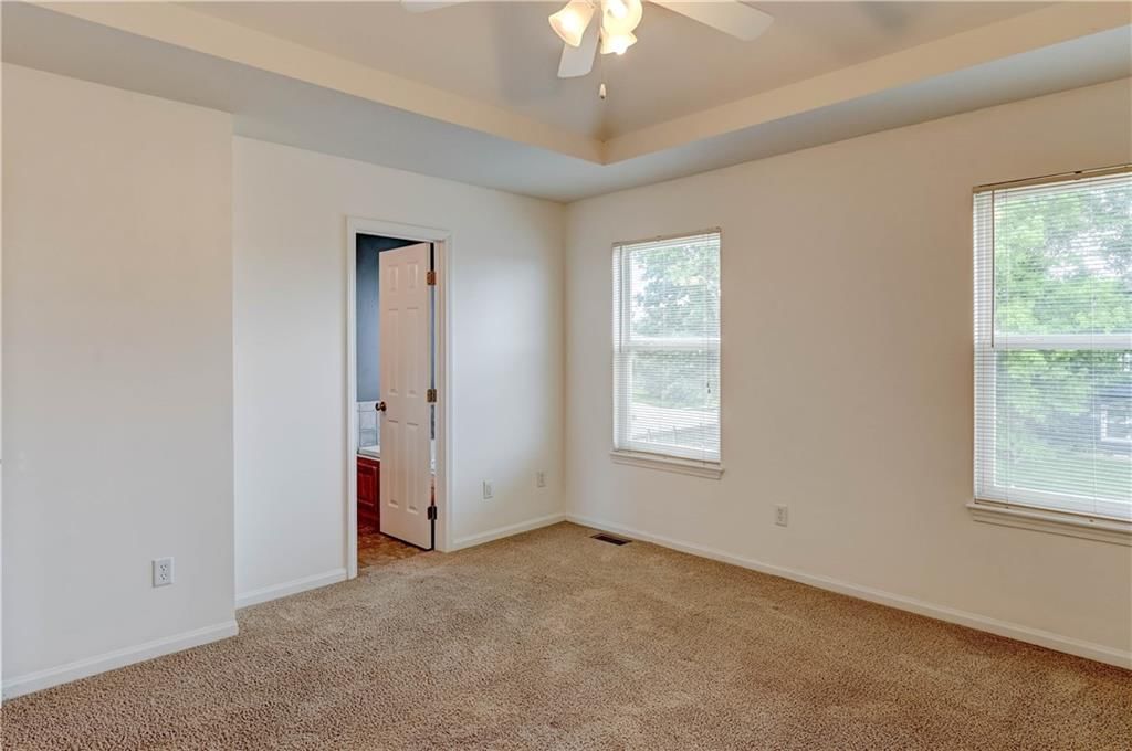 8111 NE 111th Terrace — photo 36