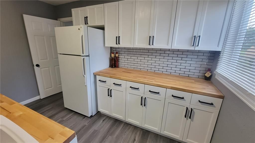4216 E 67th Terrace — photo 23