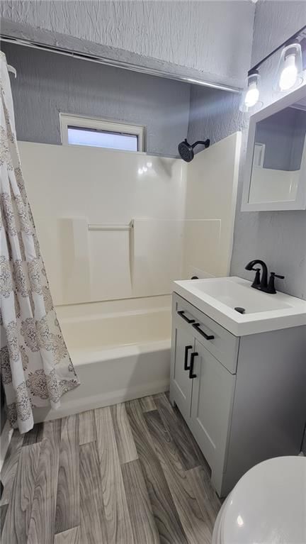 4216 E 67th Terrace — photo 34