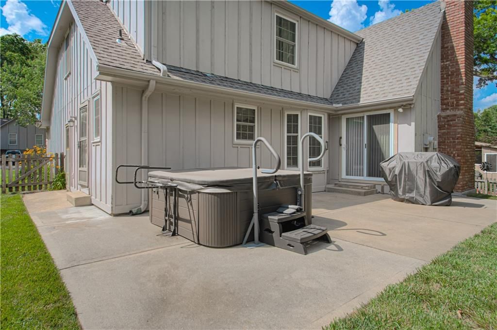 11909 Charlotte Street — photo 28