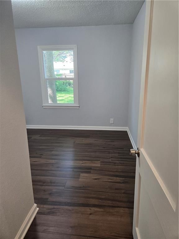 832 Hillside Avenue — photo 12