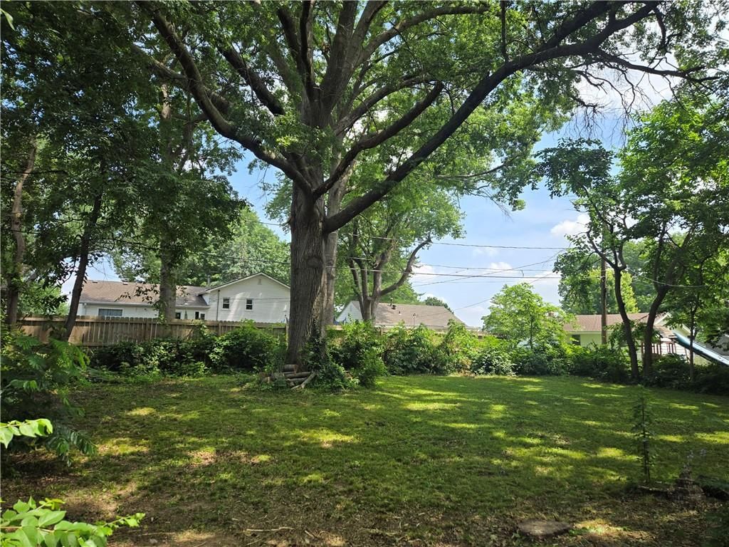 832 Hillside Avenue — photo 18
