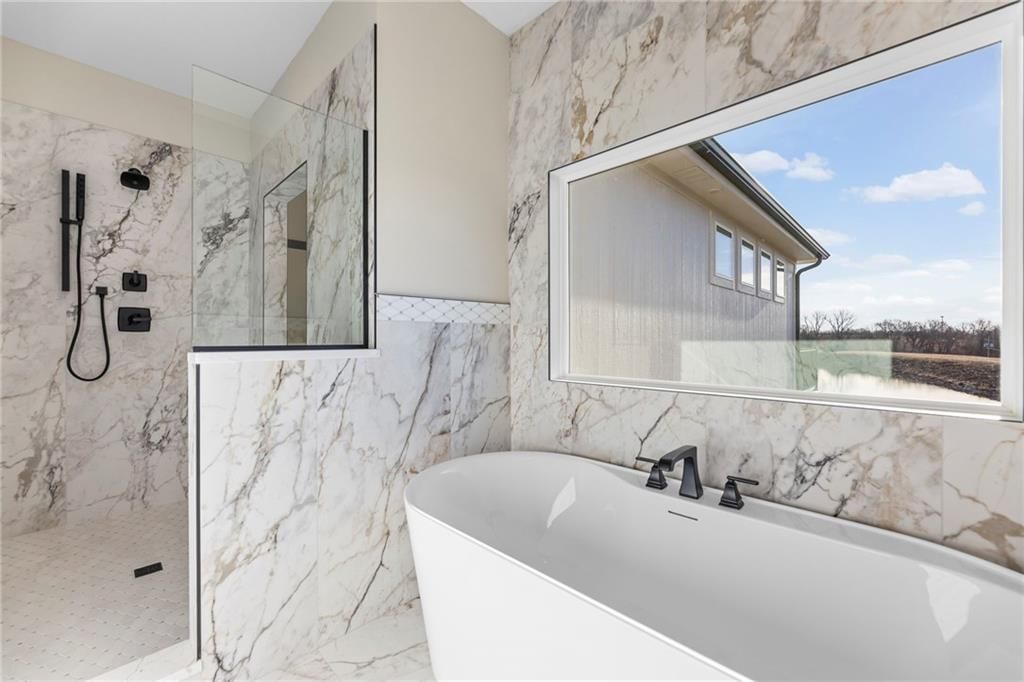 4145 Lake Shore Drive — photo 26