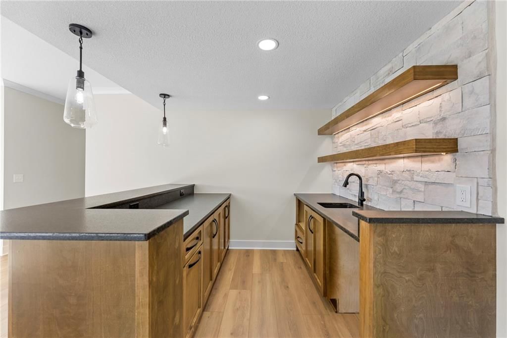 4145 Lake Shore Drive — photo 39