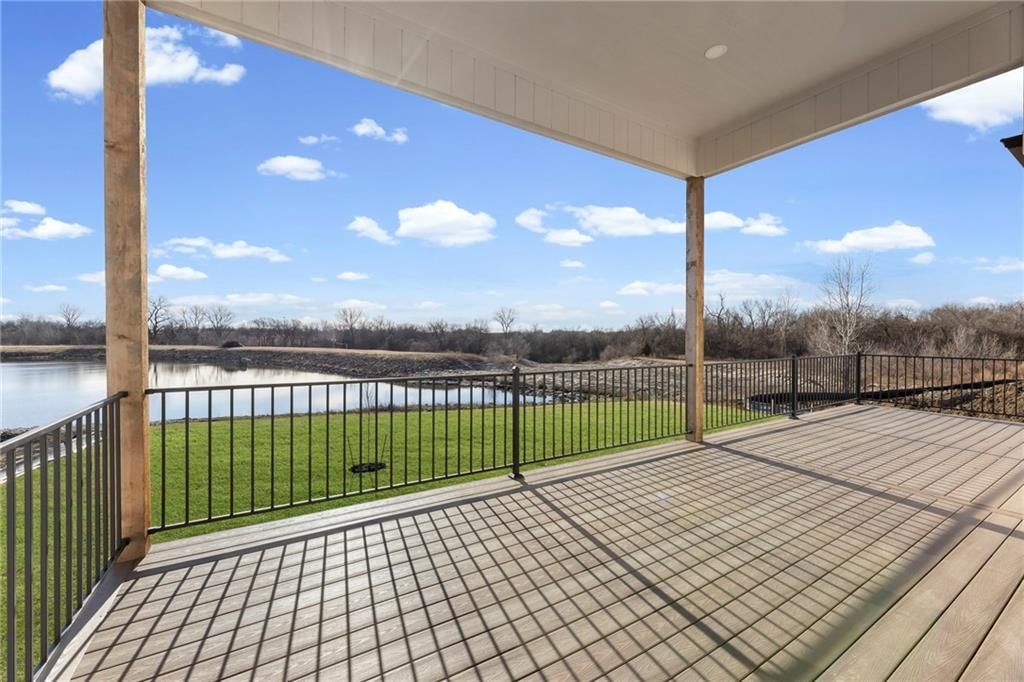 4145 Lake Shore Drive — photo 46