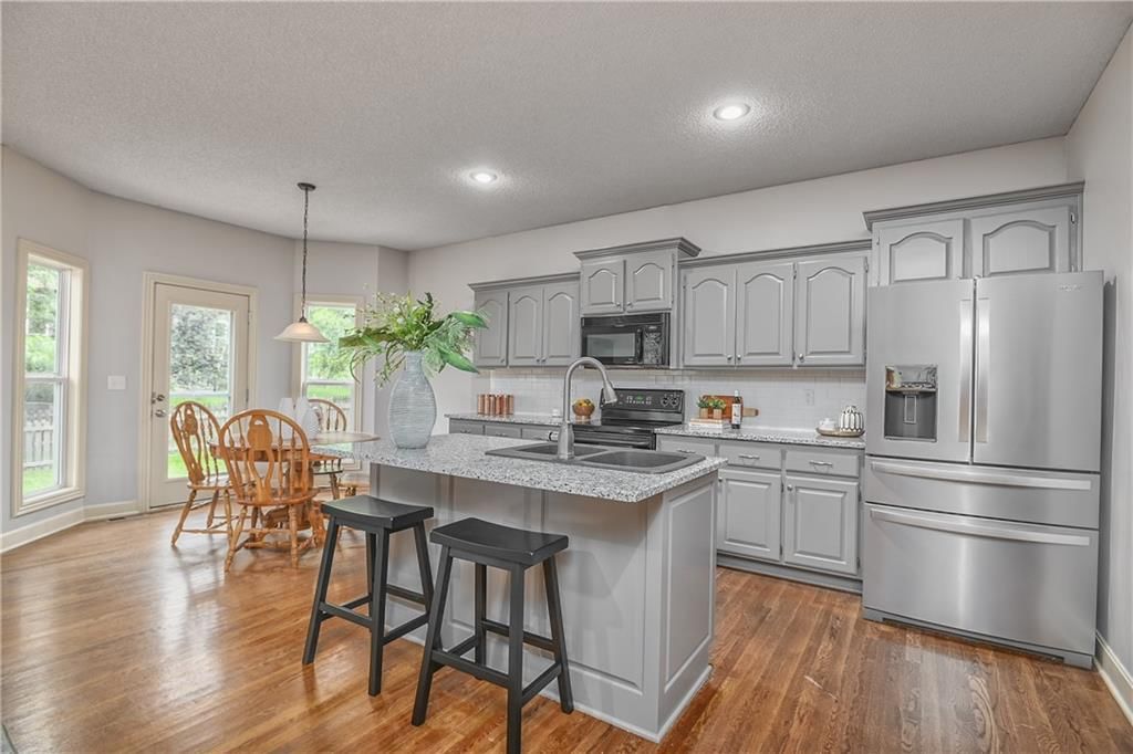 24104 W 80th Street — photo 12
