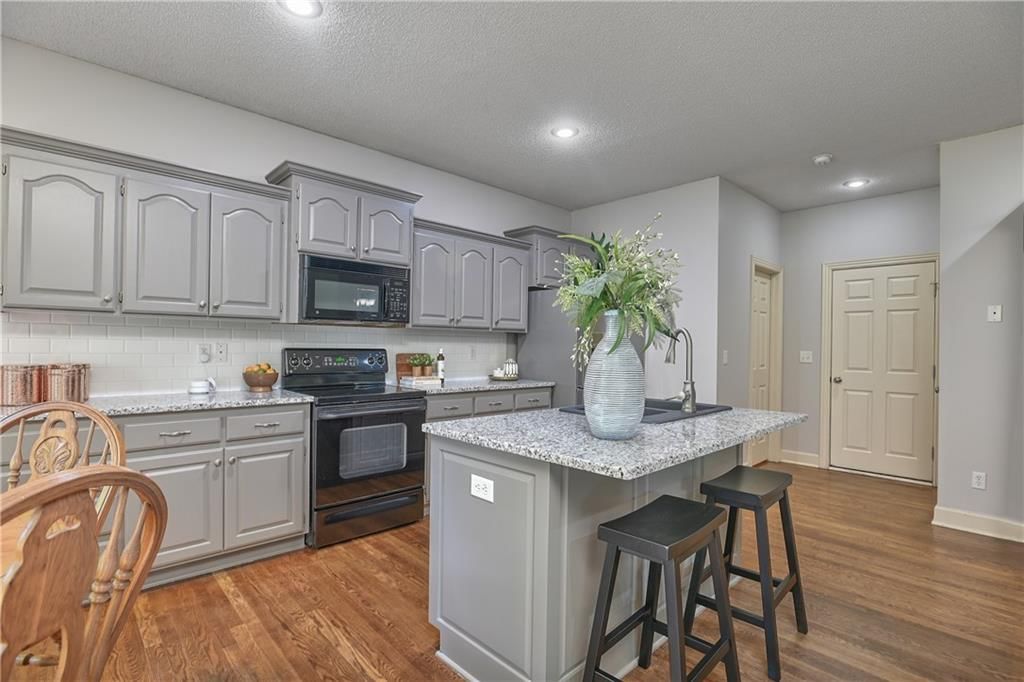 24104 W 80th Street — photo 14