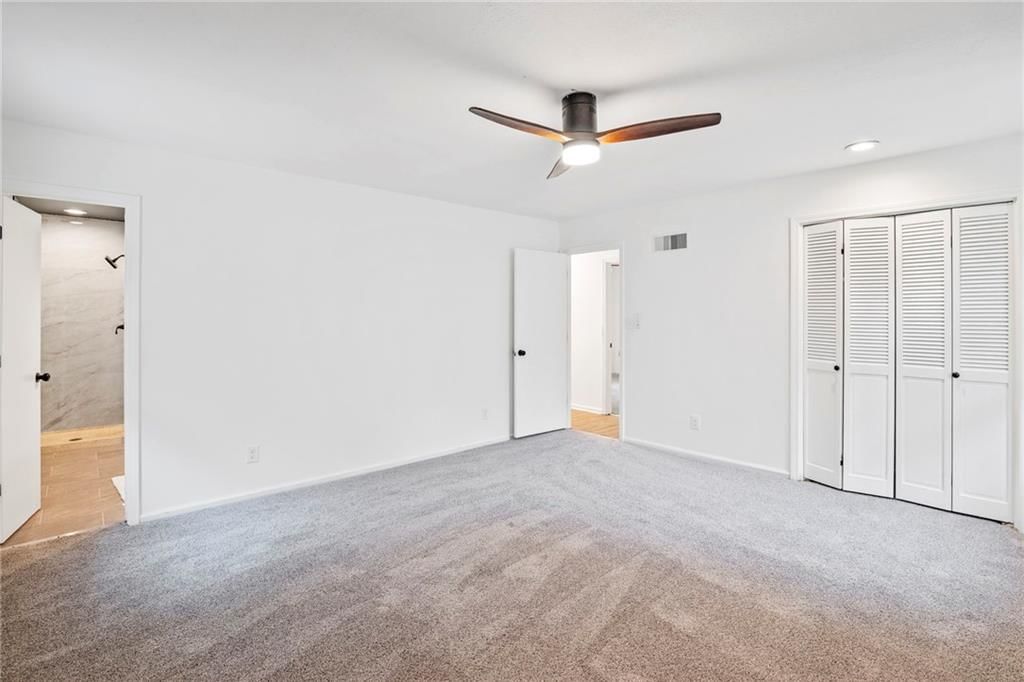 6100 N Cleveland Avenue — photo 28