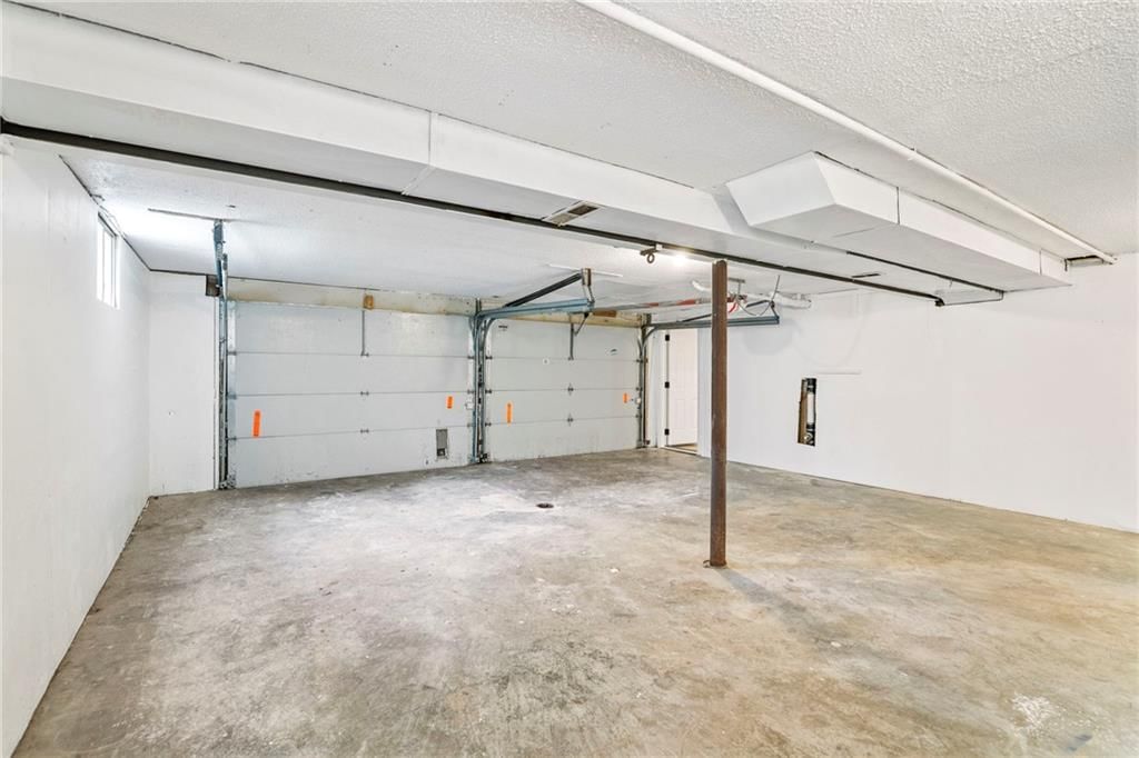 6100 N Cleveland Avenue — photo 46