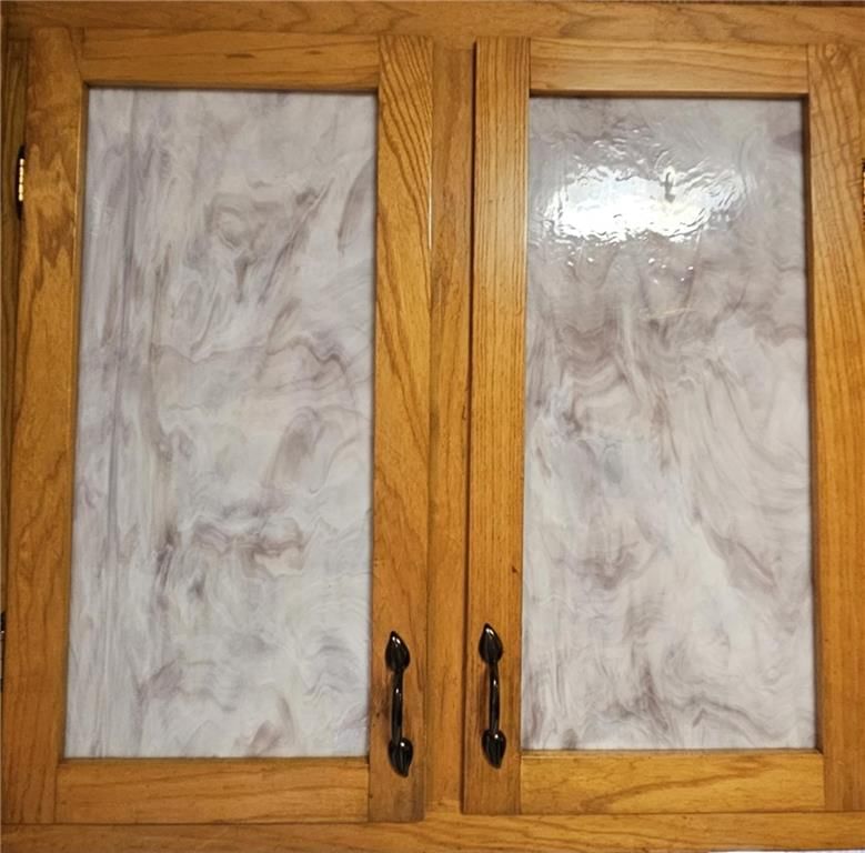 212 S Locust Street — photo 7