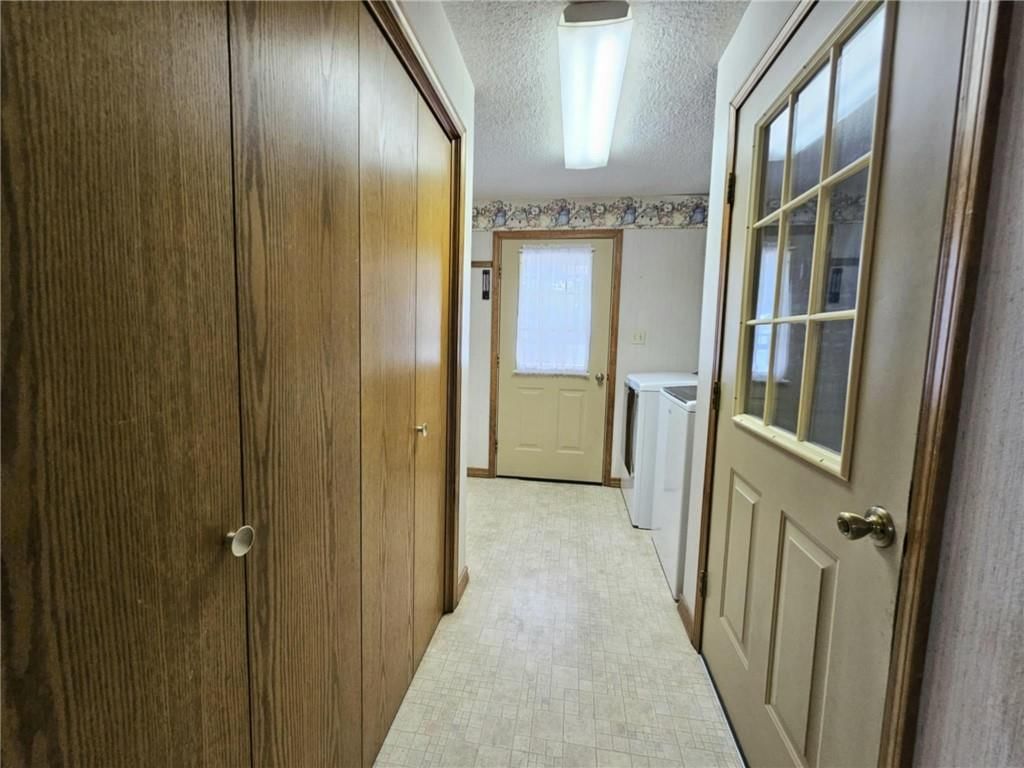 212 S Locust Street — photo 19