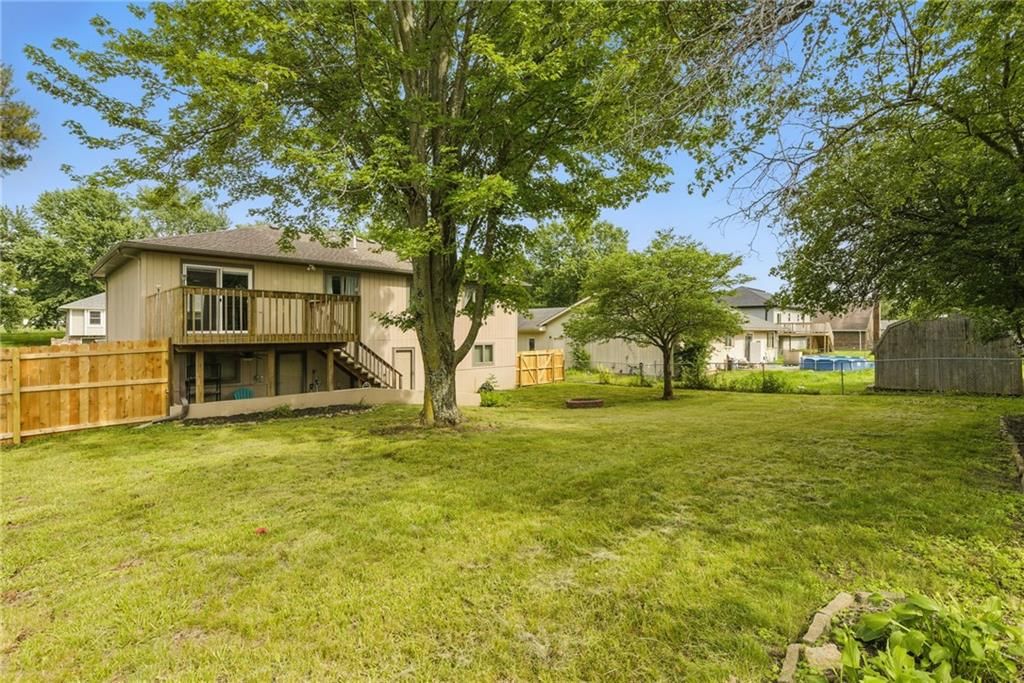 212 Sellman Street — photo 34