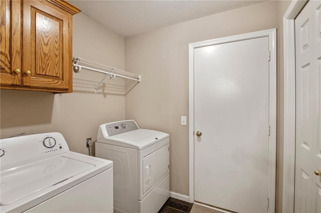 8307 N Barclay Circle — photo 17