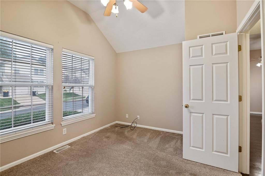 8307 N Barclay Circle — photo 22