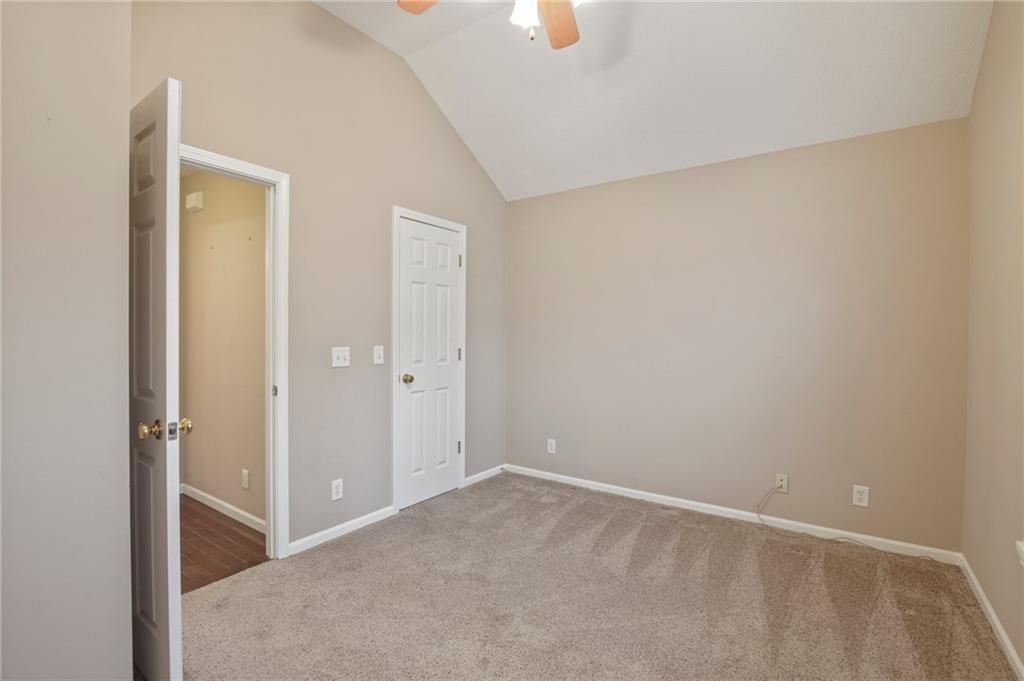 8307 N Barclay Circle — photo 25