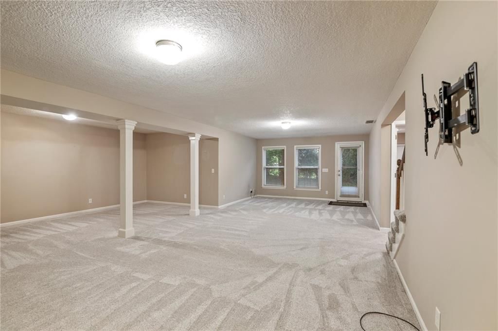 8307 N Barclay Circle — photo 27