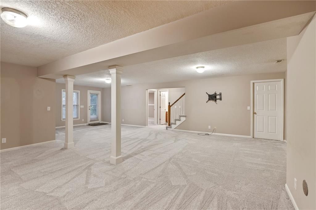 8307 N Barclay Circle — photo 28