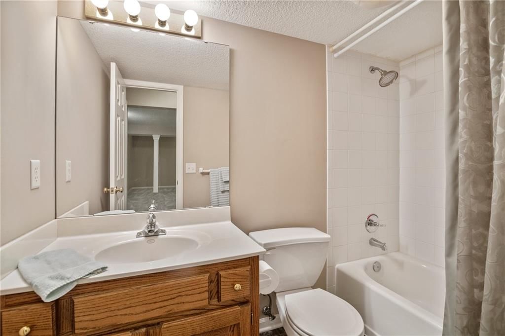 8307 N Barclay Circle — photo 34
