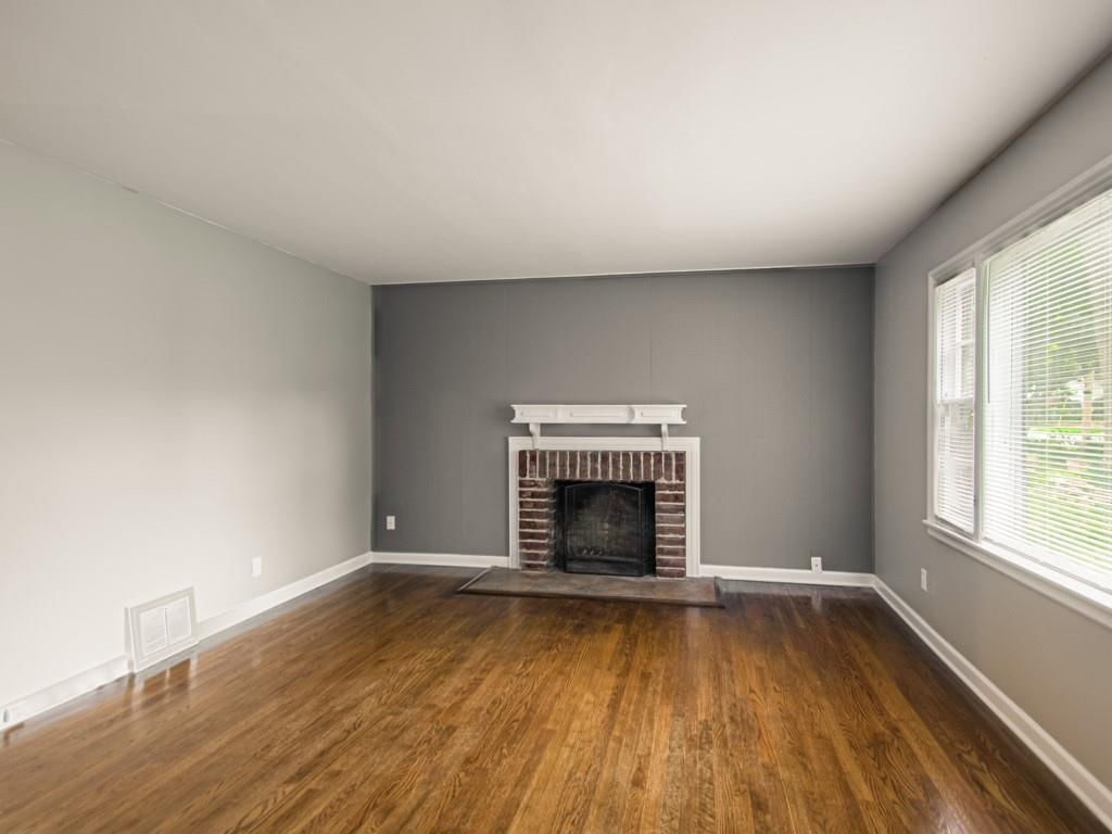 5730 Woodson Street — photo 5