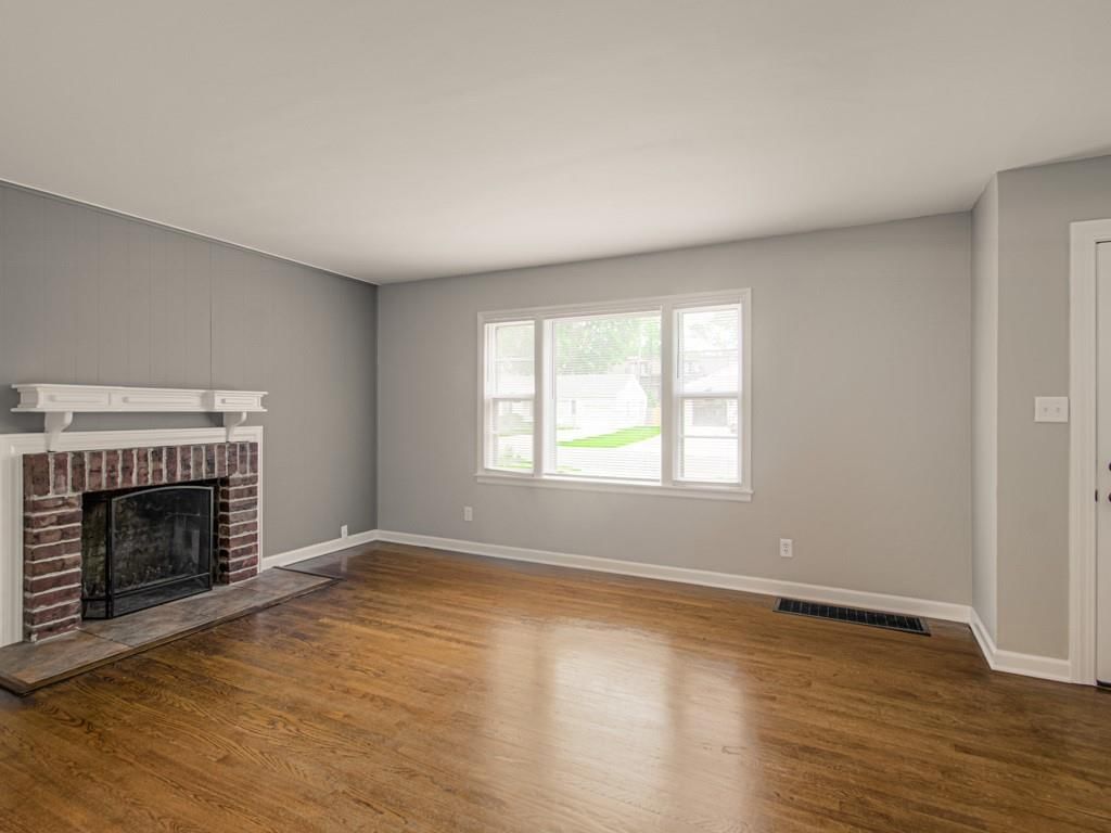 5730 Woodson Street — photo 6