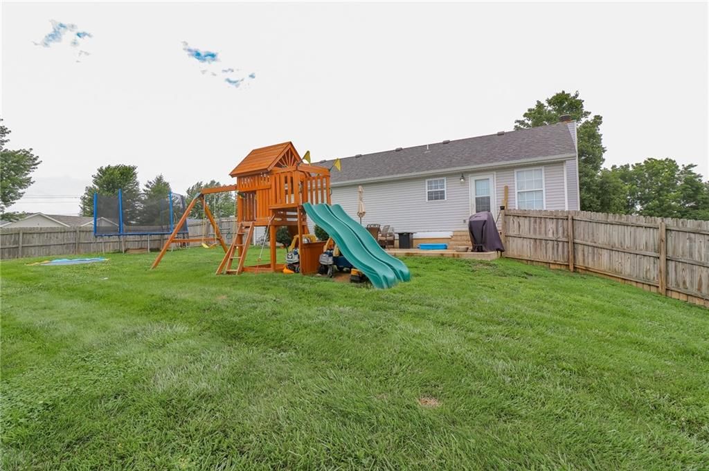 580 SE 110th Street — photo 30