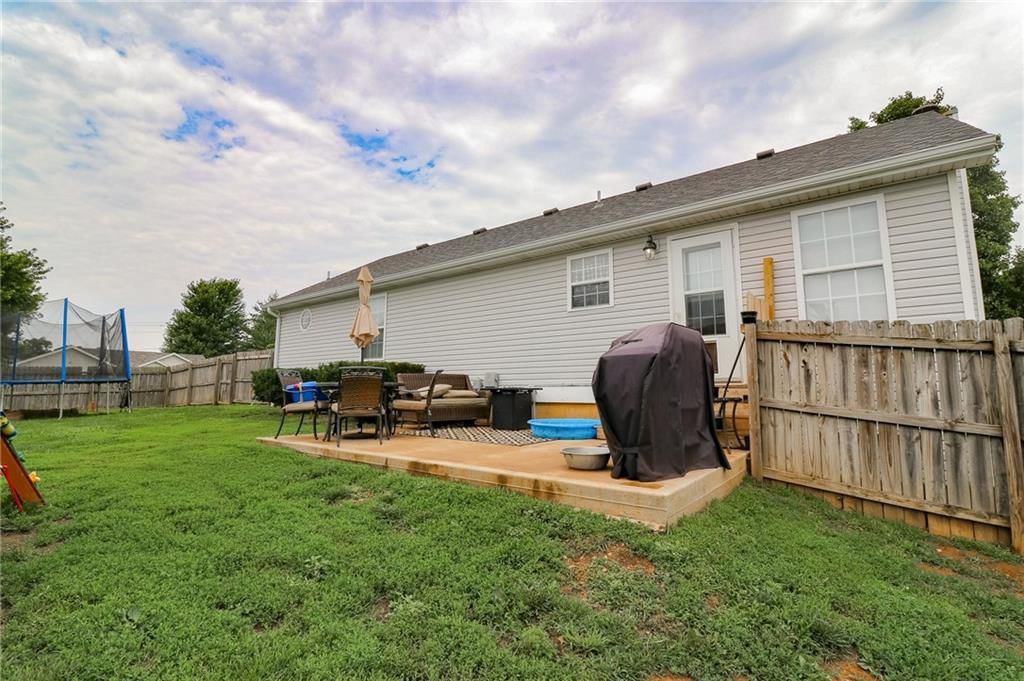 580 SE 110th Street — photo 31