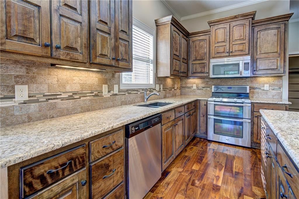 2660 SW 9TH Terrace — photo 9