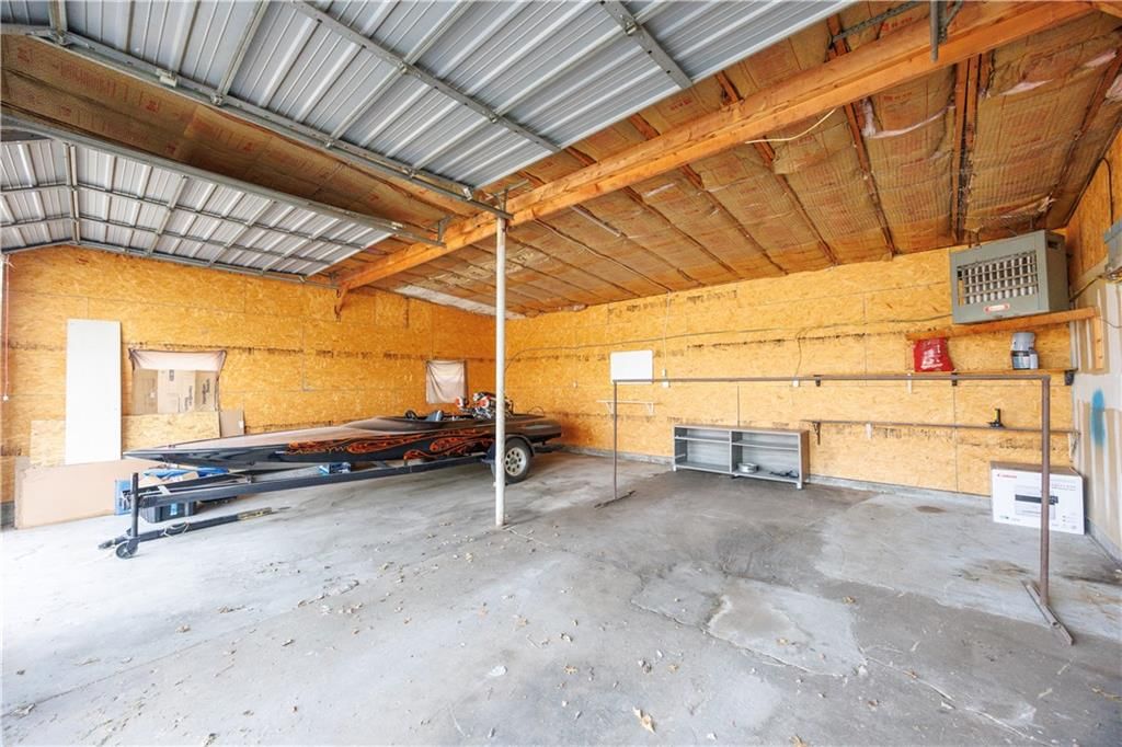 209 N Liberty Street — photo 11