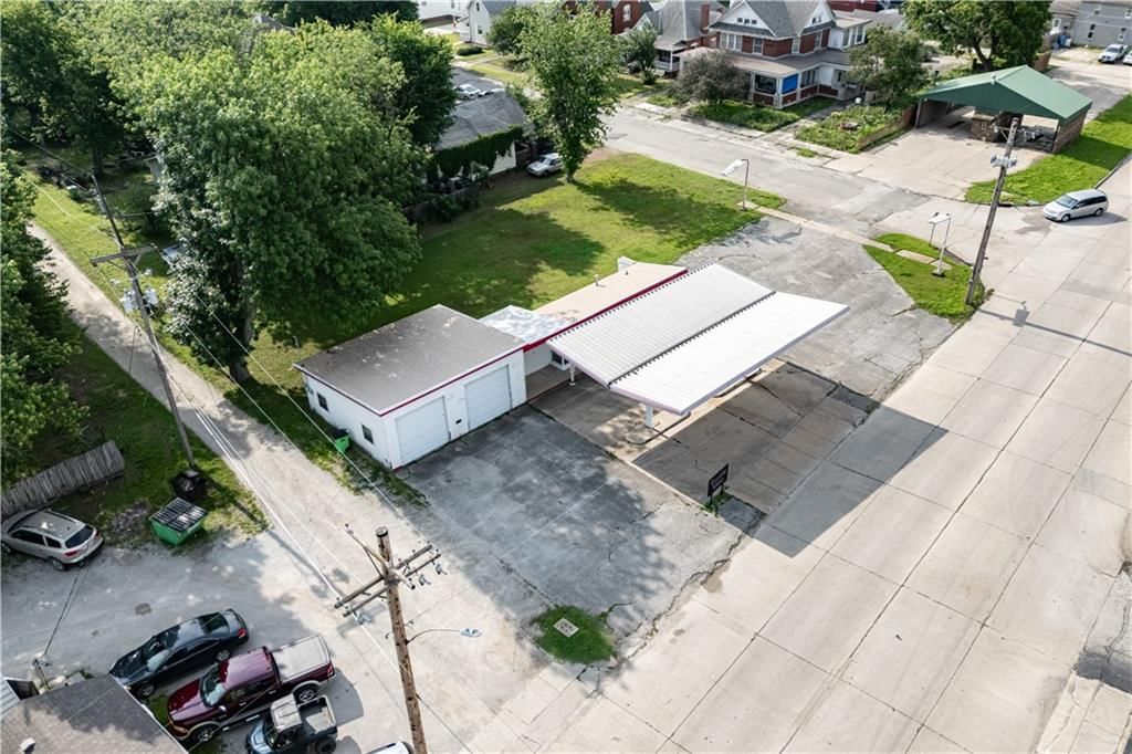 209 N Liberty Street — photo 21