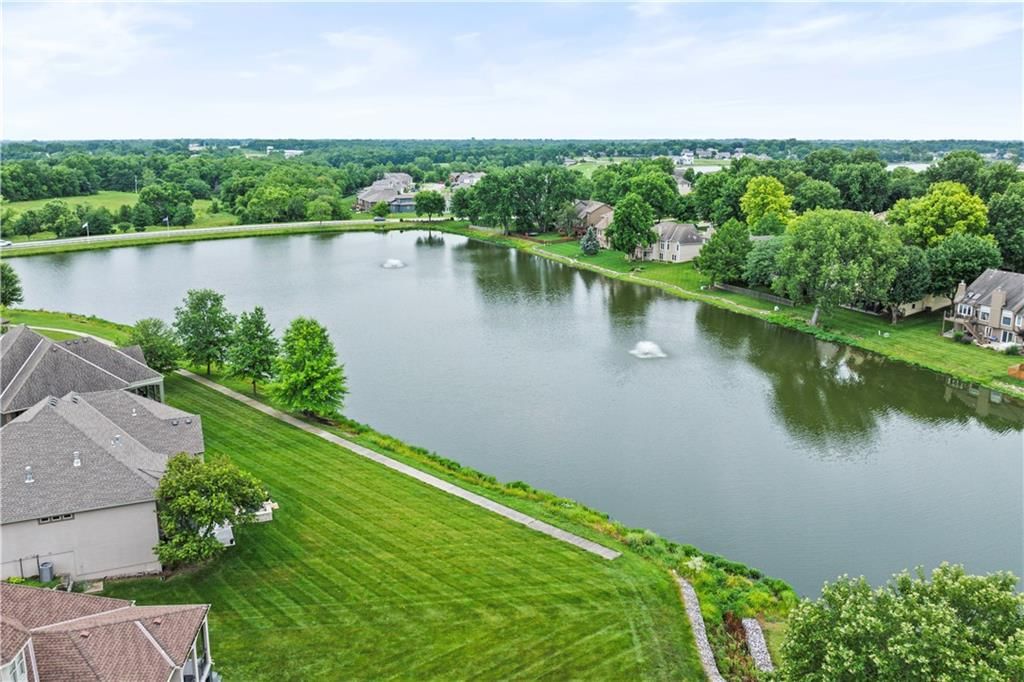 Photo 7 of 66 - 4204 SW Duck Pond Drive