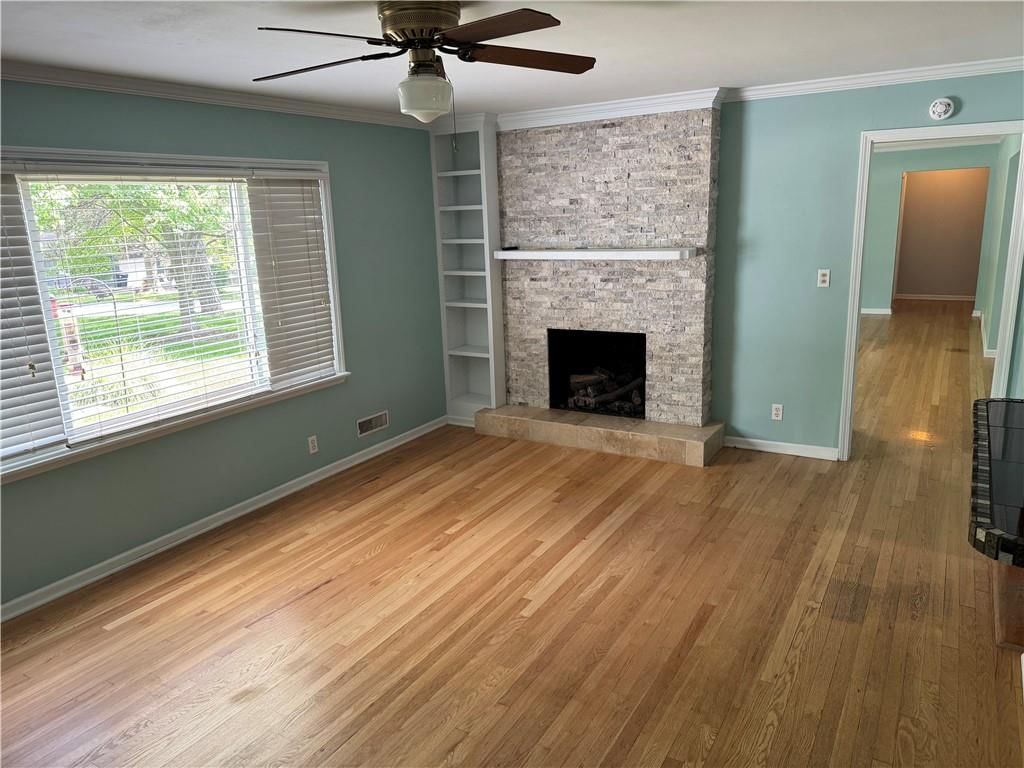 10008 Mercier Street — photo 9