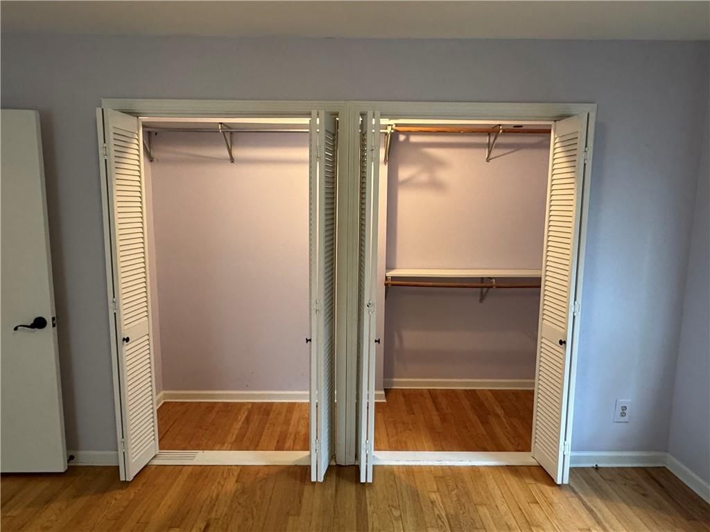 10008 Mercier Street — photo 15