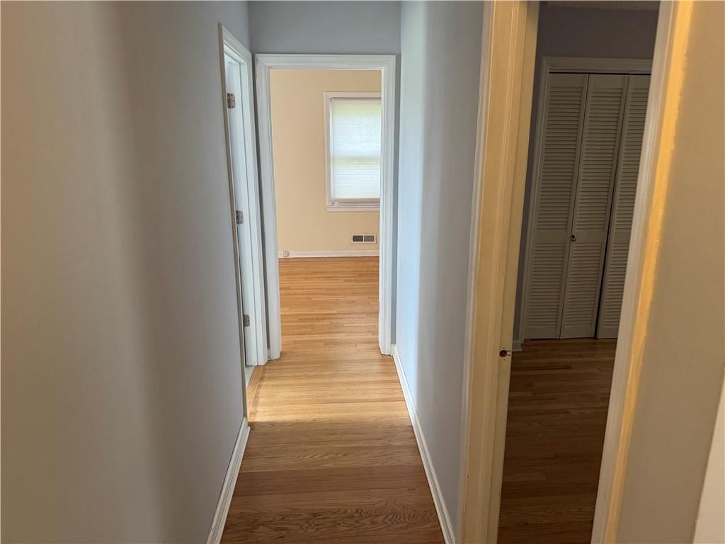 10008 Mercier Street — photo 18
