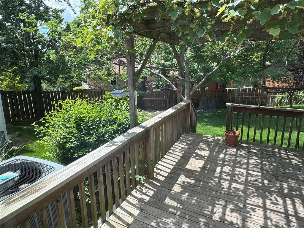 10008 Mercier Street — photo 29