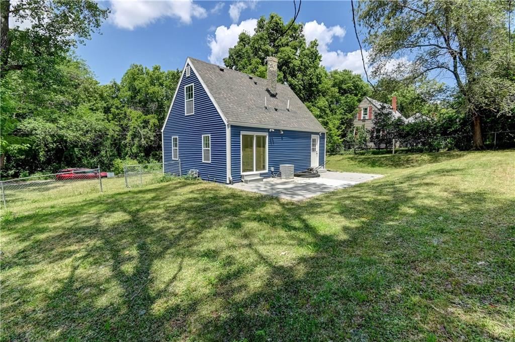3701 N Cherry Street — photo 39