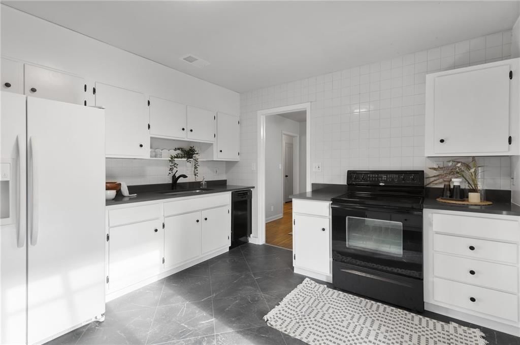 11104 Norby Road — photo 7